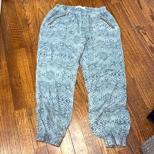 Vintage Havana light grey animal print pants!